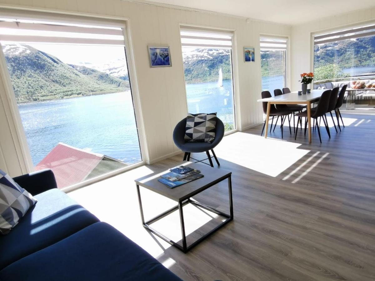 Appartamento Waterfront Senja Torsken Esterno foto
